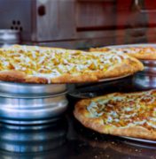 What a Pizza Parlor Can Teach Us About Business Models